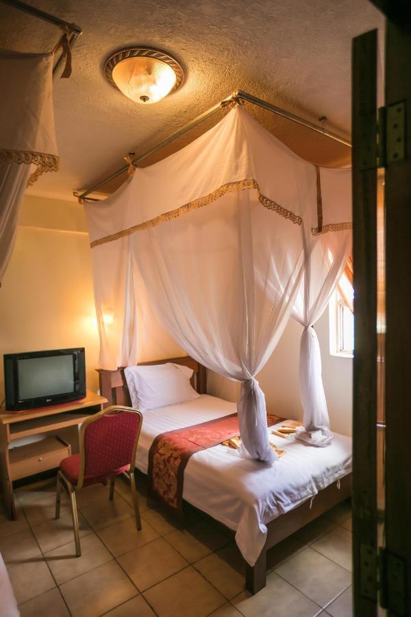 Airport View Plaza Hotel Nairobi Dış mekan fotoğraf